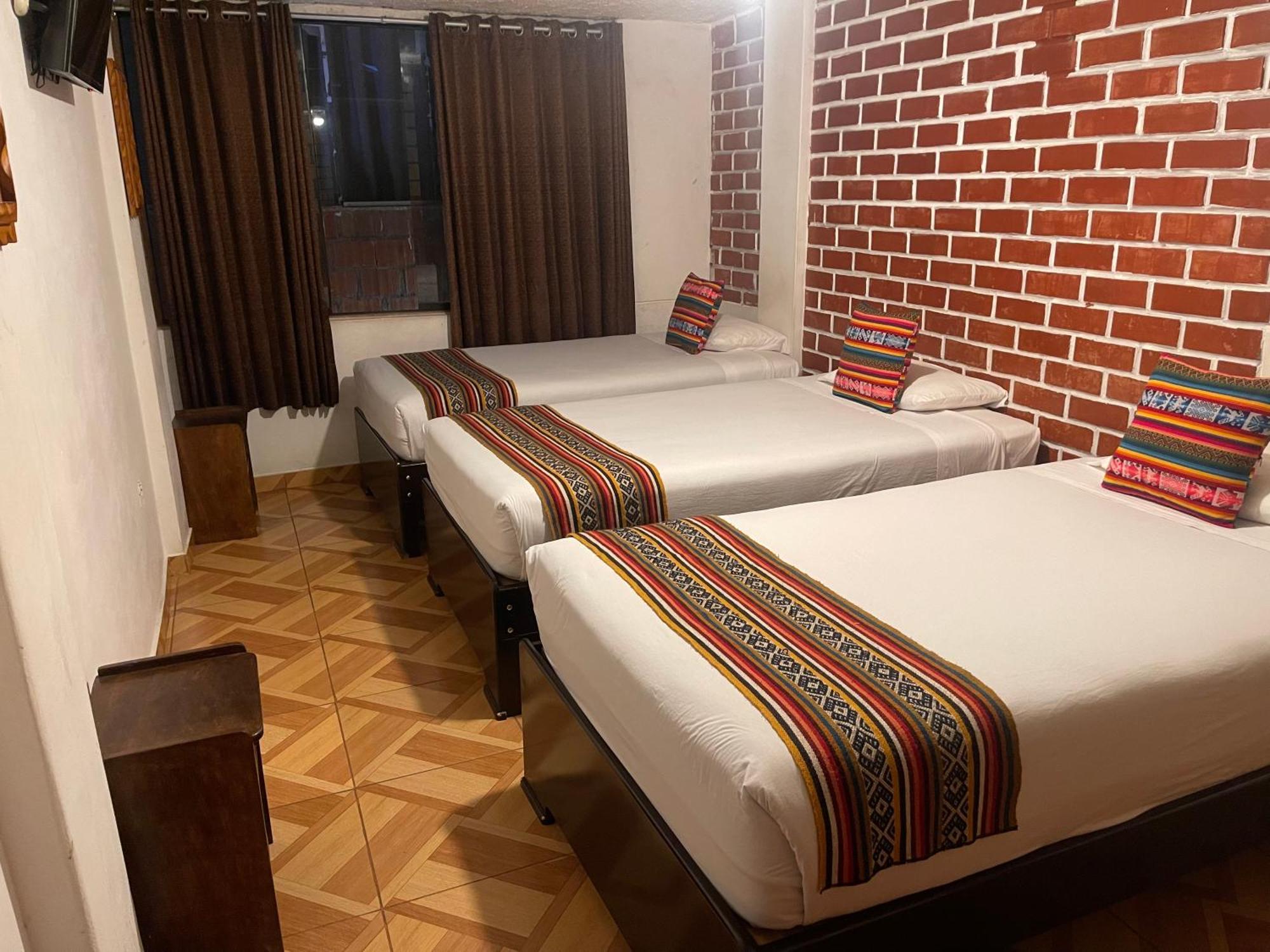 Quipu Hostal Machu Picchu Bagian luar foto